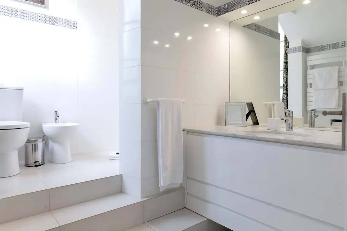פריז Orange Vendome - Bright 1-Bed Apt Near The Louvre דירה